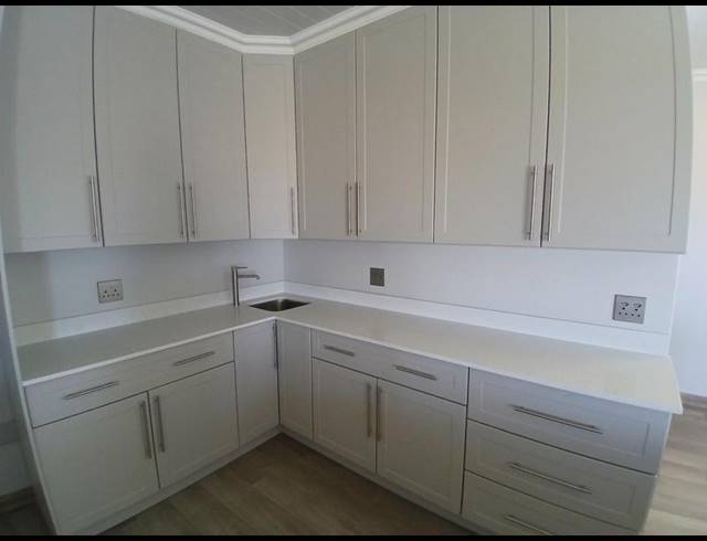 3 BEDROOM HOUSE FOR SALE IN STILBAAI-WES